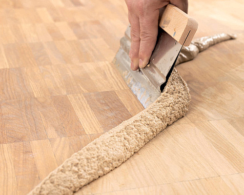 Jak obarvit podlahu z tvrdého dřeva