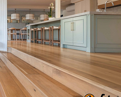 Laky LOBA – profesionální povrchová úprava pro vysoce zatěžované dřevěné podlahy