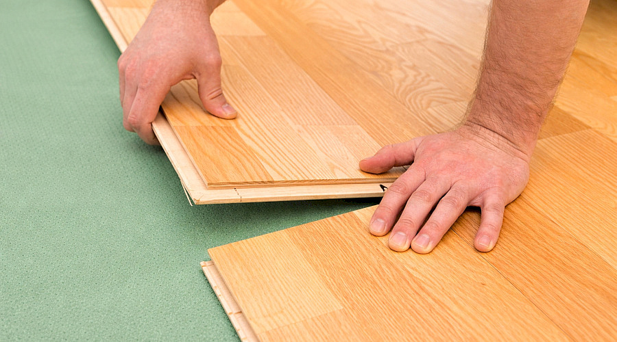 Jak nainstalovat zaklapávací dřevěnou podlahu