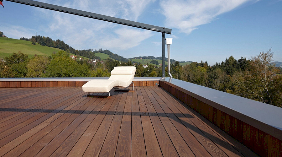 RealDECK dřevěné terasy – kompletní systém pro stavbu terasy