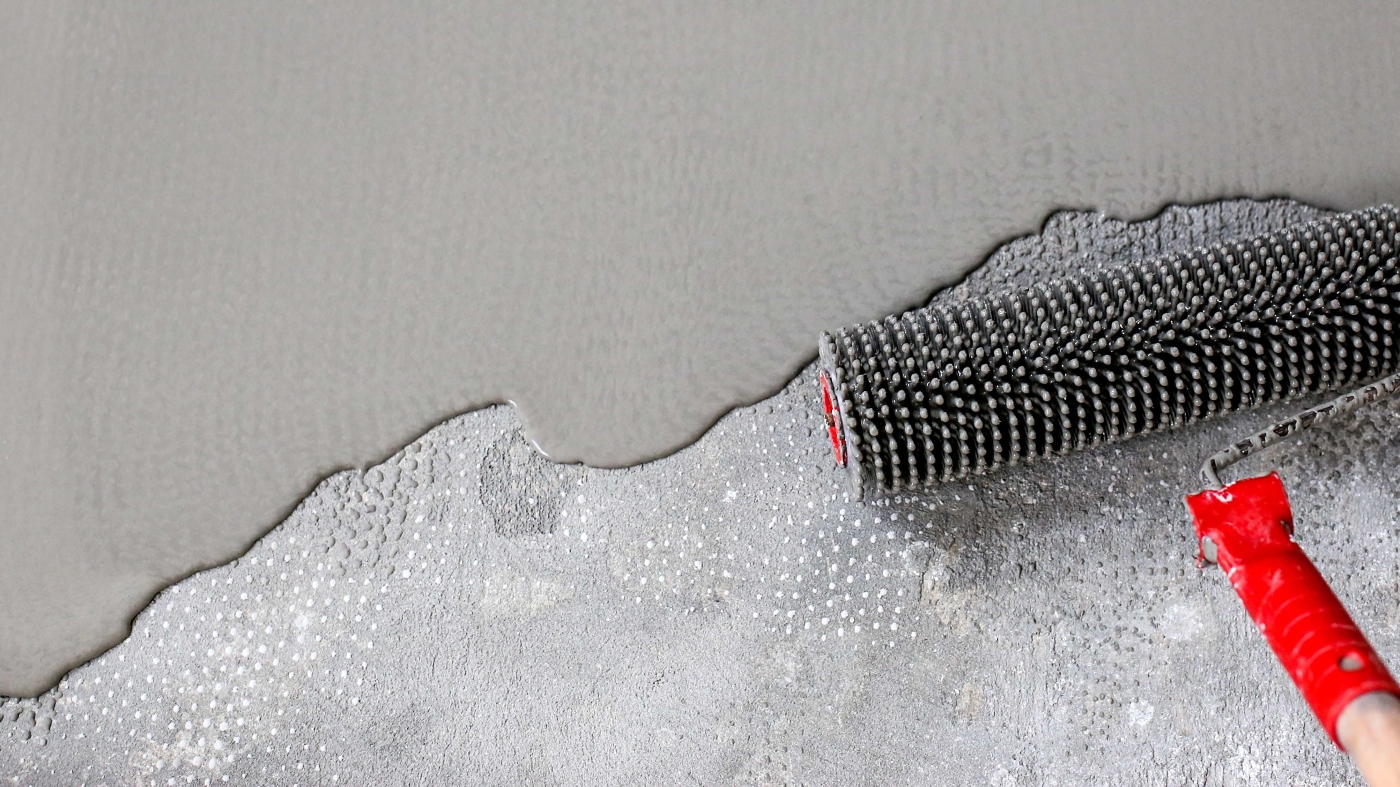 Vyrovnání podkladu nivelační hmotou