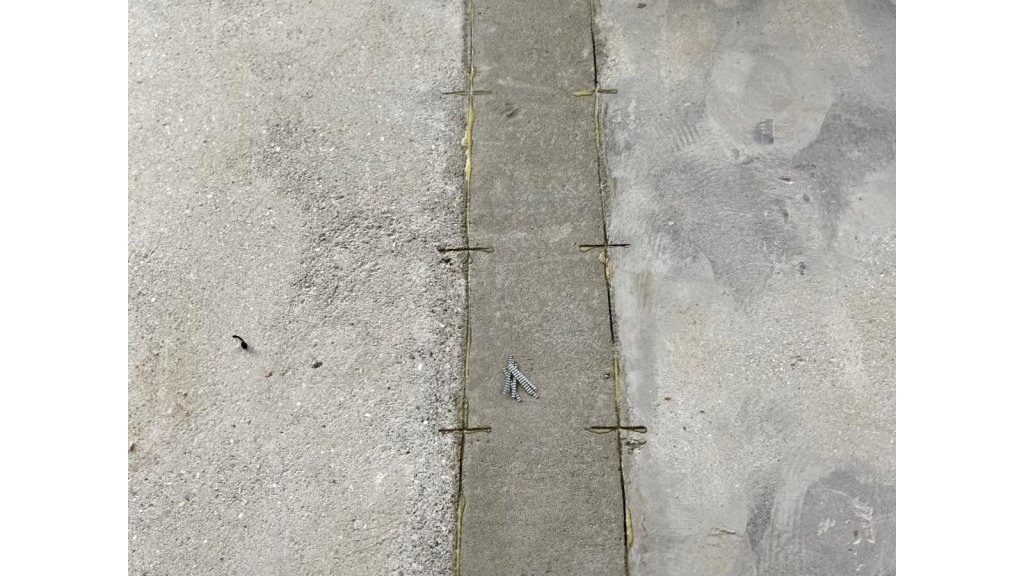Ardex ocelové spony na sanaci trhlin 123 x 6 mm