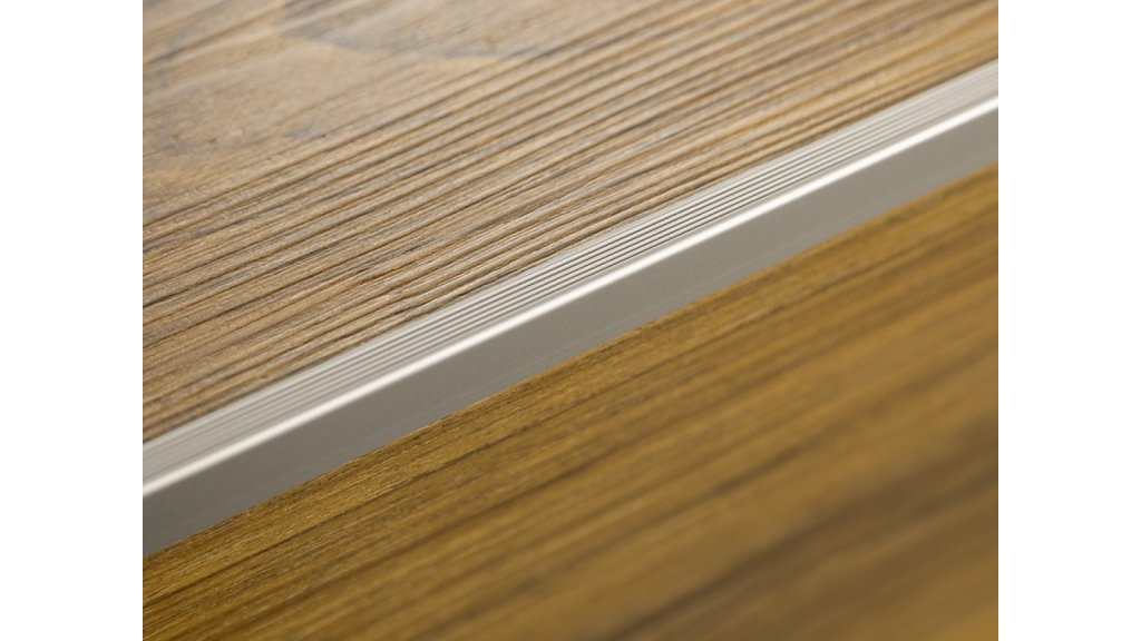 Schodová ukončovací lišta do 5 mm, Küberit 807 30*15*2500 Imitace nerezi F2