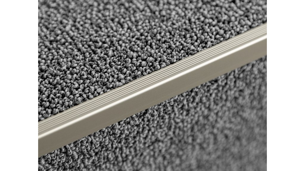 Schodová ukončovací lišta do 5 mm, Küberit 807 30*15*2500 Imitace nerezi F2