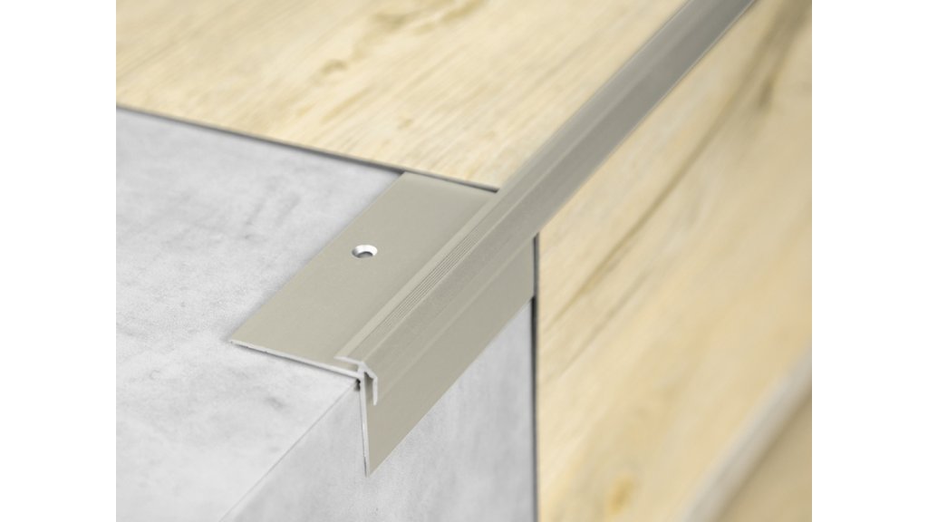 Küberit 838 schodová lišta pro obložení schodů 8 - 8,5 mm, 2500 mm, Imitace nerezi F2