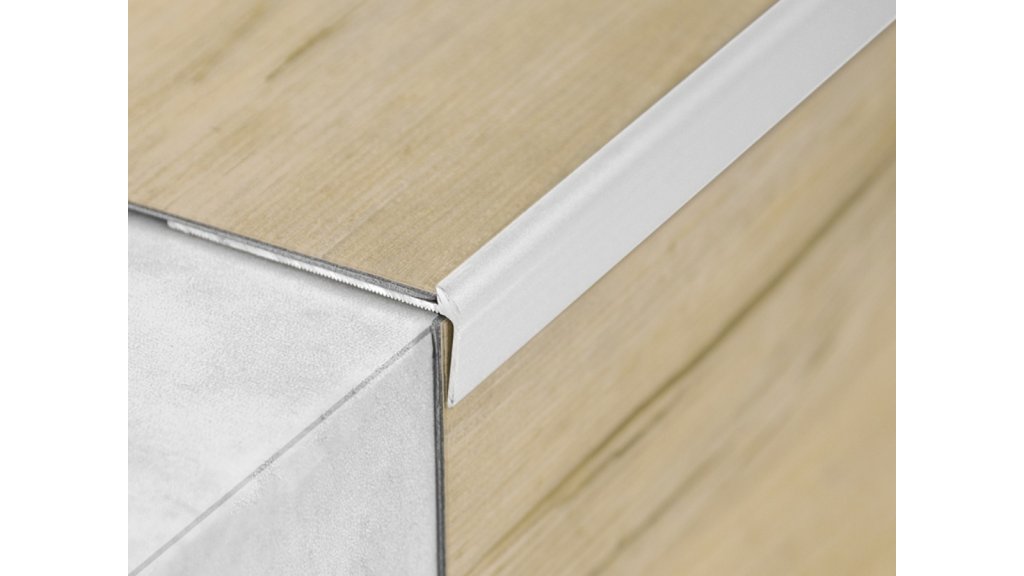 Schodová lišta pro vinyl a pvc do 2 mm, Profilteam 44*17,5*1200 Stříbrná E01