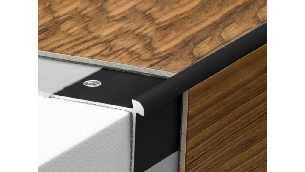 Schodová lišta vnější pro obložení schodů vinylem do 3 mm, Küberit 871, 39*29*2500 Černá F16 RAL9005