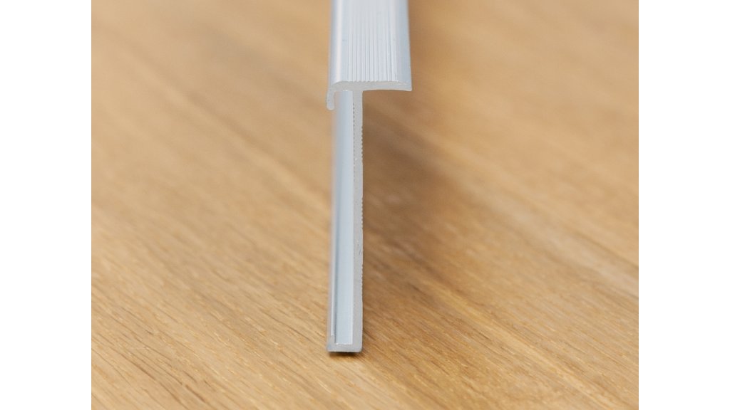 Schodový profil pro obložení schodů Küberit 847 do 9,8 mm Stříbrný F4