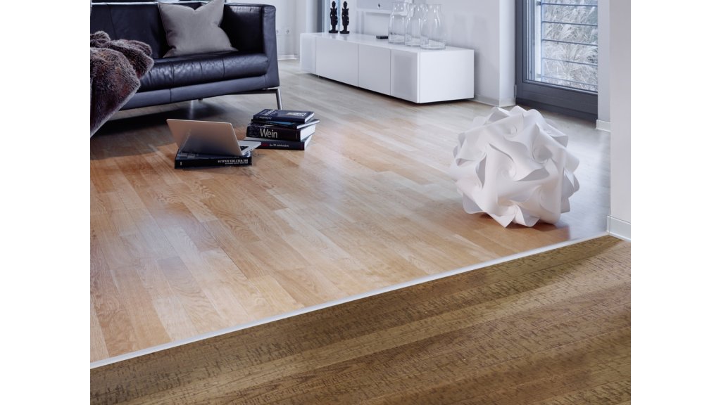 Vyrovnávací přechodová lišta Küberit 576 Design Clip 33*2700 Stříbrná F4