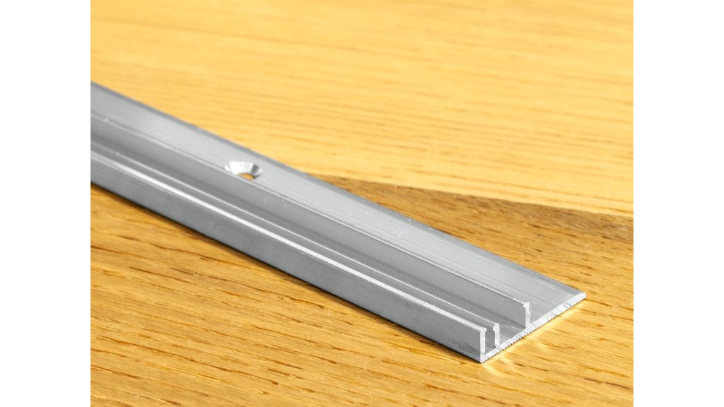 Základna vyrovnávací lišty Küberit 578