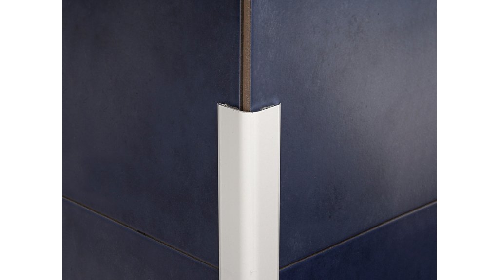 Hliníkový ochranný roh Küberit 273 U 30*30*2500 Stříbrný F4