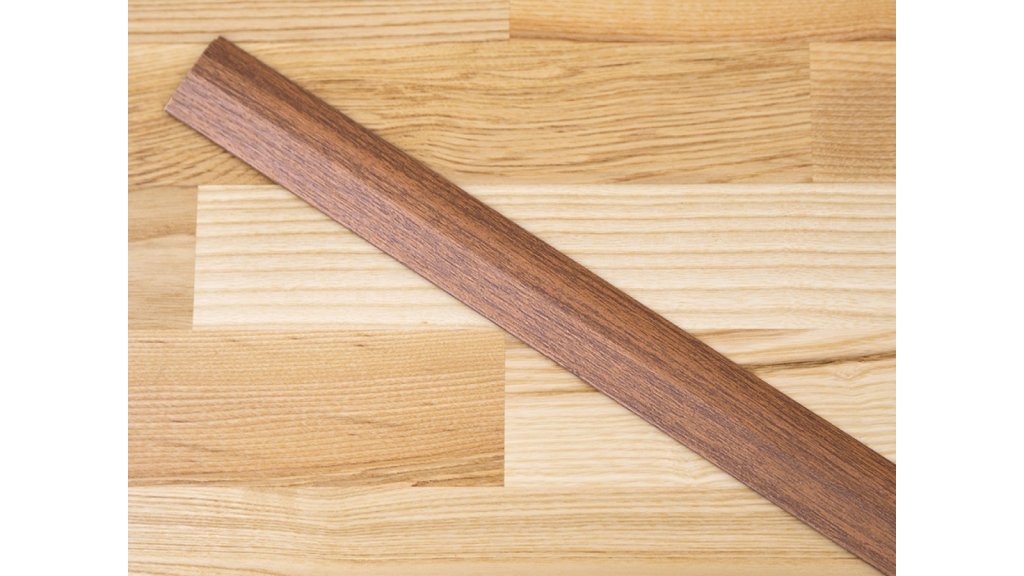 Přechodová lišta vyrovnávací Küberit 247 SK 40*2700 Ořech H81