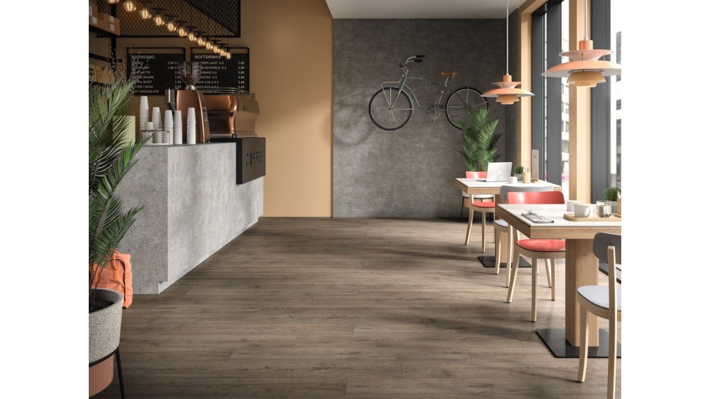 Laminátová podlaha Egger NatureSense Aqua Classic 33 Dub Turin tmavý EL2192
