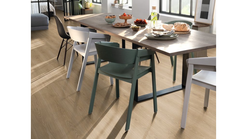 Laminátová podlaha Egger NatureSense Aqua Classic 33 Dub Treviso přírodní EL2181