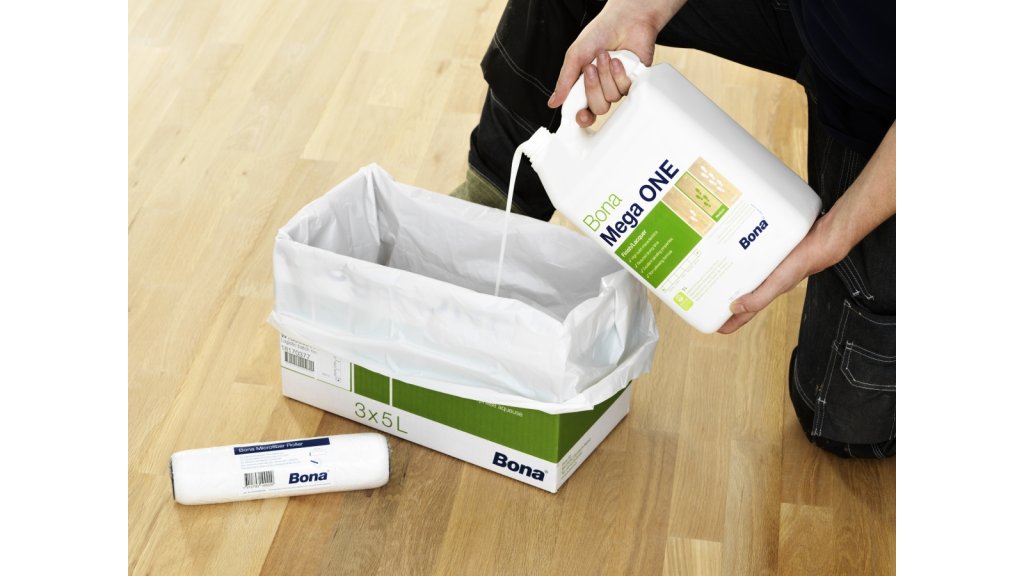 Bona Mega ONE vrchní lak polomat 5l