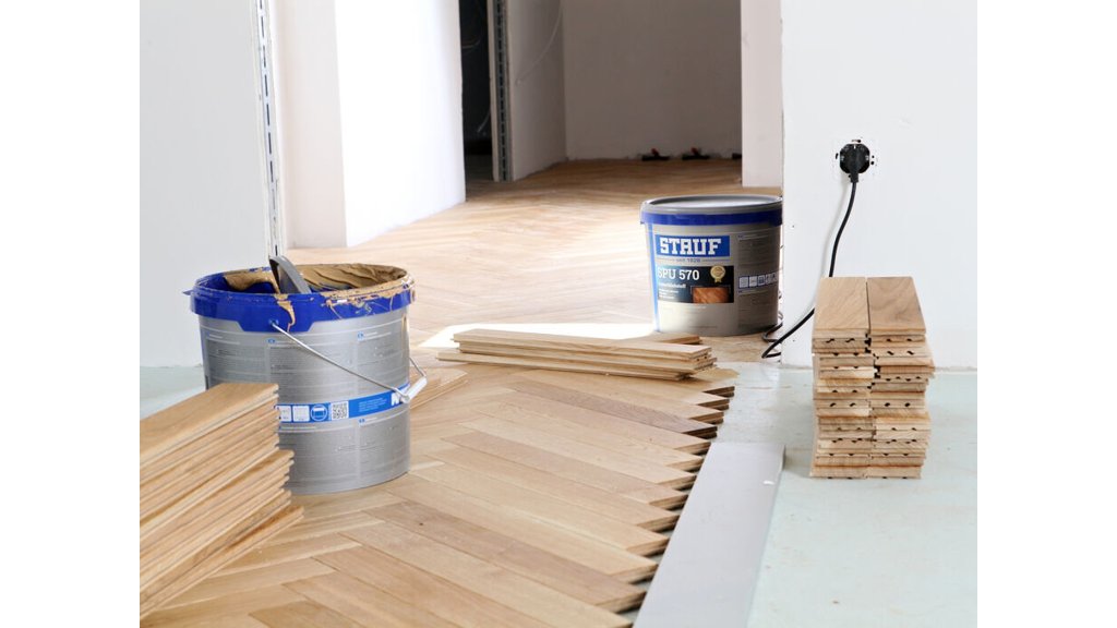 Stauf SPU 570 – elastické lepidlo pro lepení parket a podlahových krytin