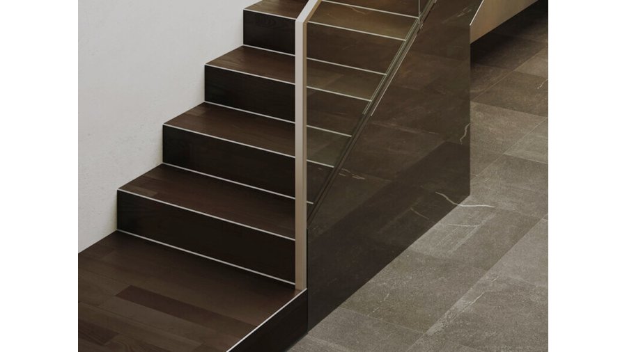 Schodová lišta pro obložení schodů do 3 mm Küberit 871 EB – stříbrná F4 – 39 × 2500 mm