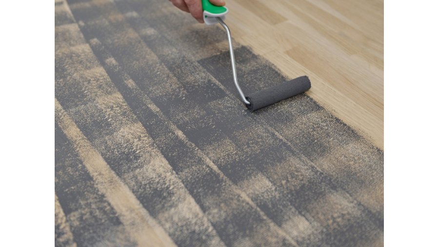 Osmo válečkem z mikrovlákna