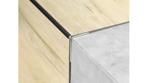 Schodová lišta vnější pro obložení schodů vinylem do 2,5 mm, Küberit 870, 39*29*2500 Černá F16 RAL 9005