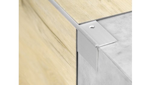 Schodová lišta vnější pro obložení schodů vinylem do 6,5 mm, Küberit 874, 43*33*2500 Stříbrná F4
