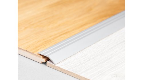Ukončovací lišta samolepící Profilteam do 3 mm 30*2700 Stříbrná E01