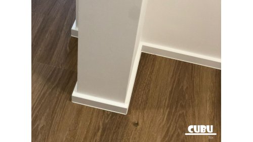 CUBU flex life 40 soklová lišta Bílá