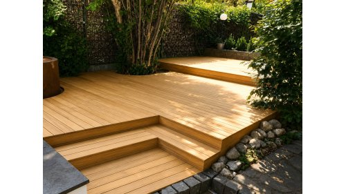 Terasa z prken Teak 20 × 90 mm – zahradní realizace se schody