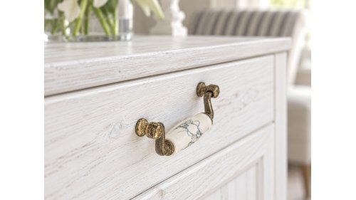 Dřevěný nábytek tónovaný do odstínu Osmo 3501 Bílá