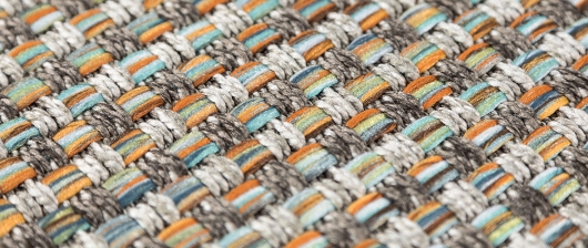 Oranžové venkovní koberce – slunečná energie pro vaši terasu